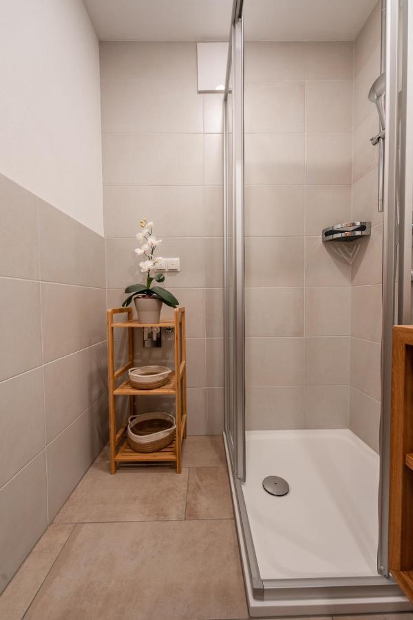 Haus Kulala Apartment Kaprun Luaran gambar