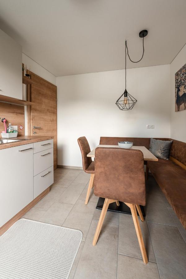 Haus Kulala Apartment Kaprun Luaran gambar